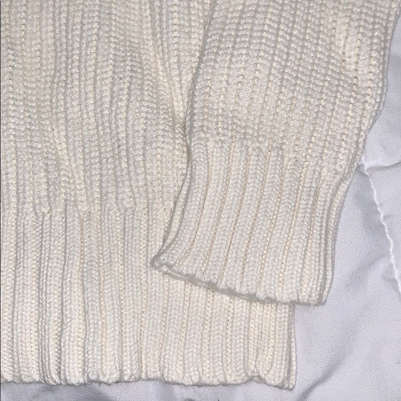 Cream Knit Sweater - Picture 4 of 5